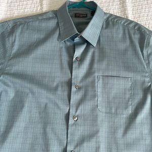 Men’s Van Heusen “Flex” Shirt